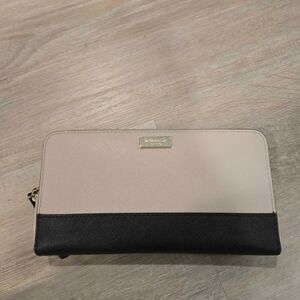Black and Cream Wallet